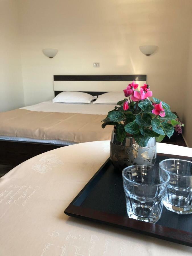 Hotel Eden Blue à Costinesti Extérieur photo